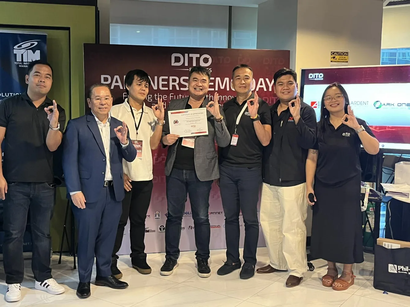 Group photo at a DITO Business event